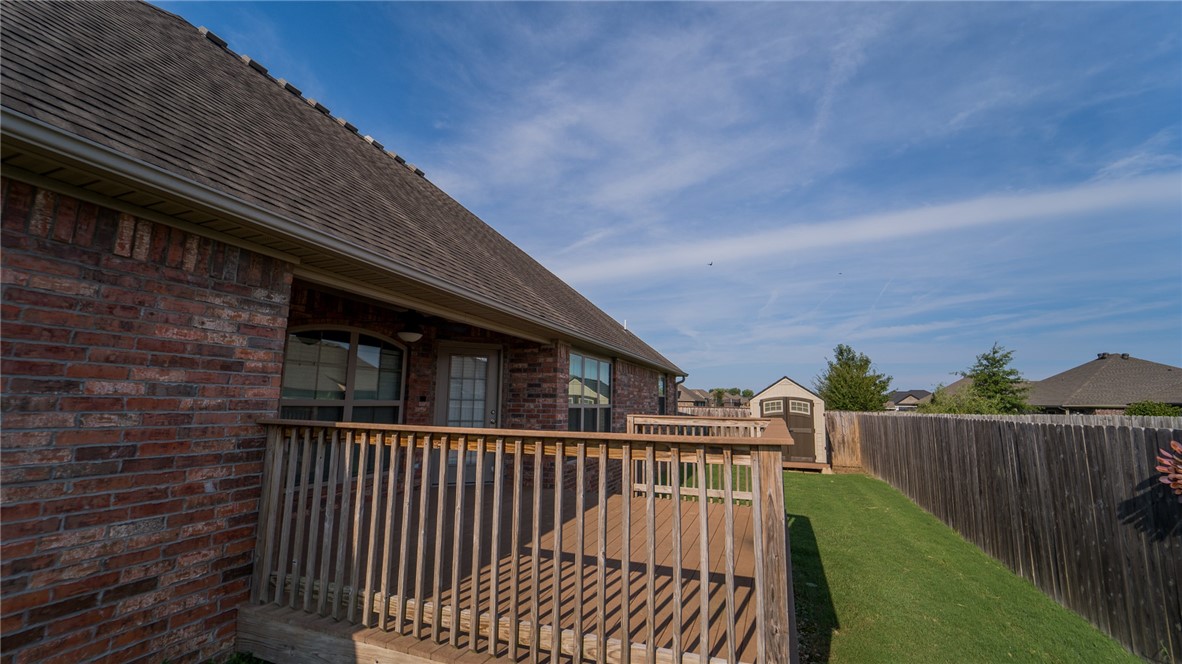 4044 Stonehenge Avenue