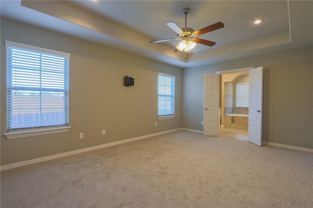 4044 Stonehenge Avenue