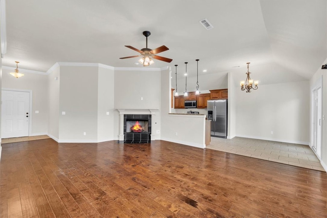 4072 Song Bird Place