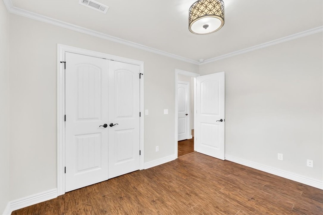 4072 Song Bird Place