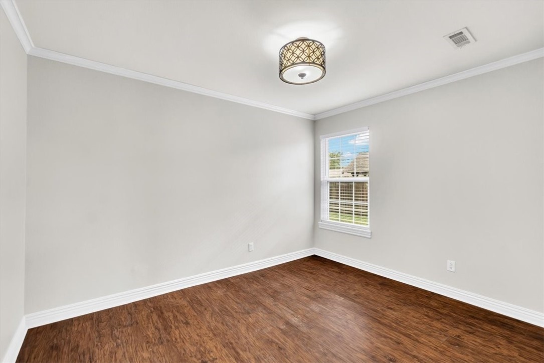 4072 Song Bird Place