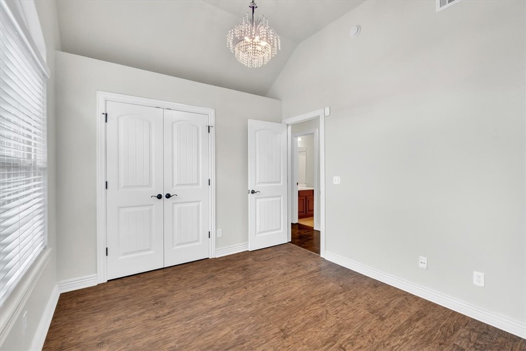 4072 Song Bird Place