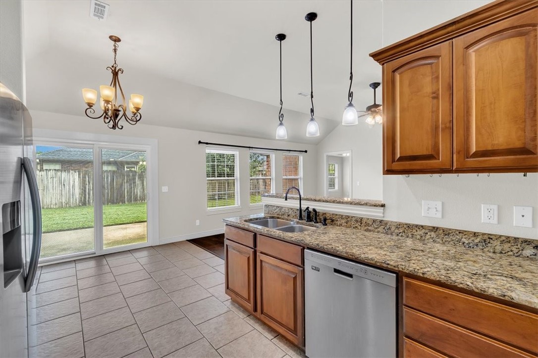 4072 Song Bird Place