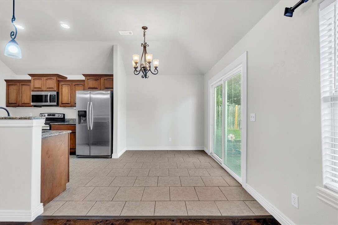 4072 Song Bird Place