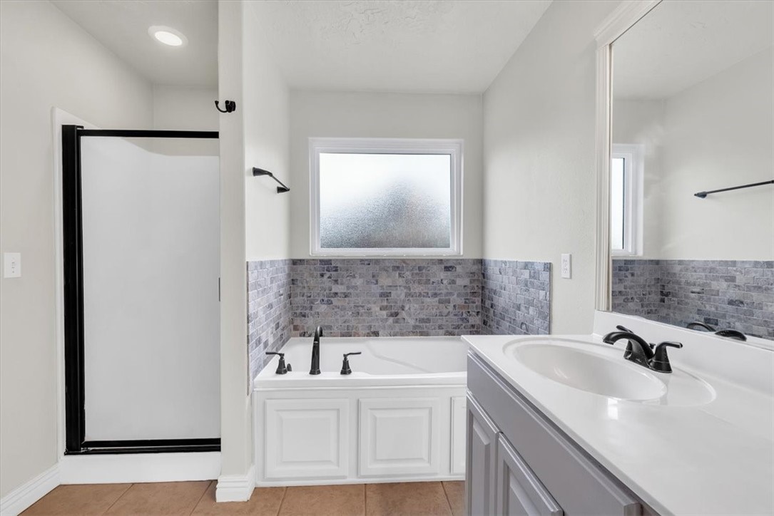 4072 Song Bird Place