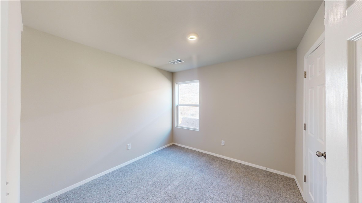 1904 E Little John Drive