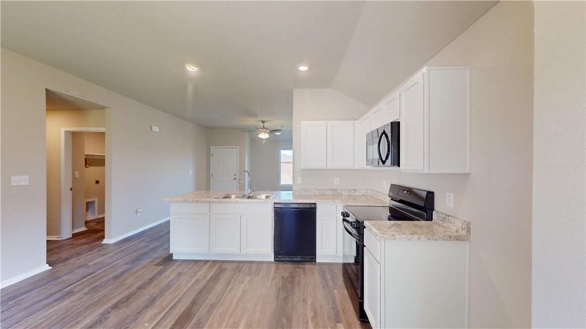 1904 E Little John Drive