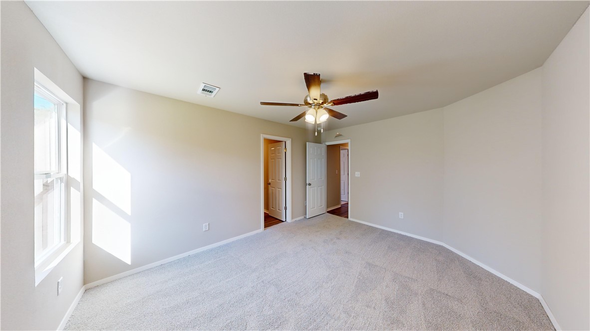 1904 E Little John Drive