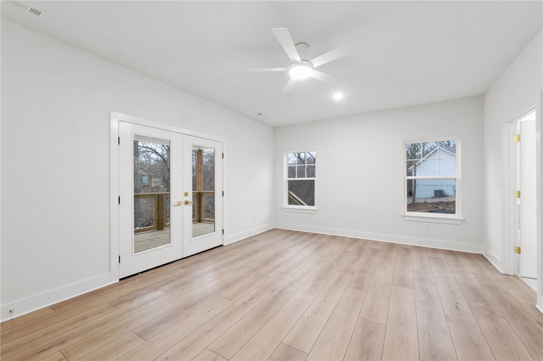 32 Lochgilphead Lane