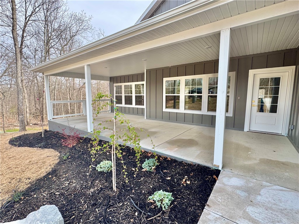 32 Lochgilphead Lane