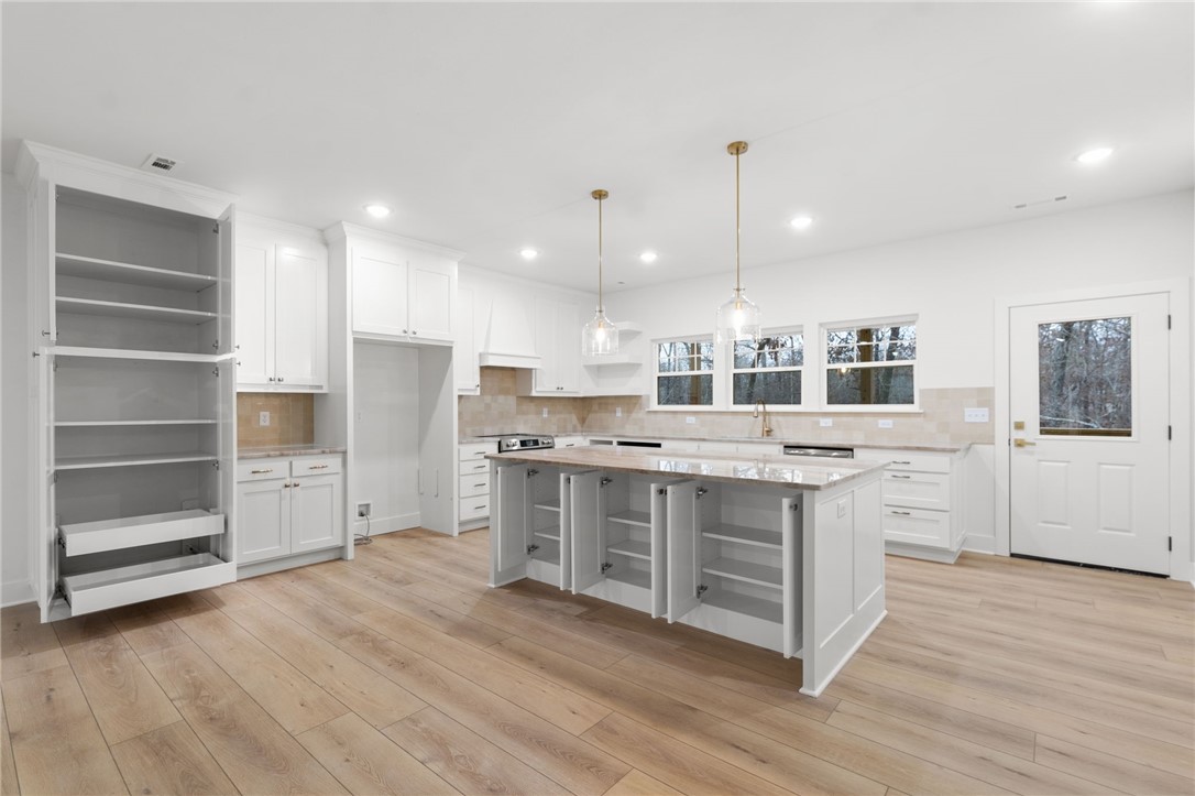 32 Lochgilphead Lane