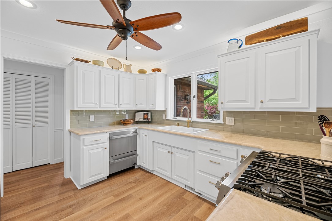 8477 Range Road