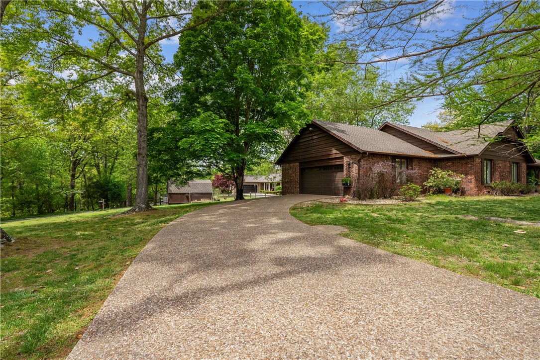 8477 Range Road