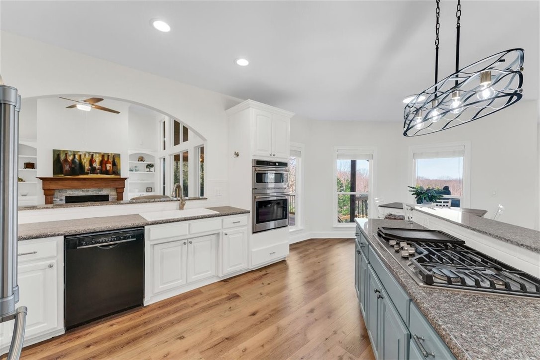 9873 Cobble Lane