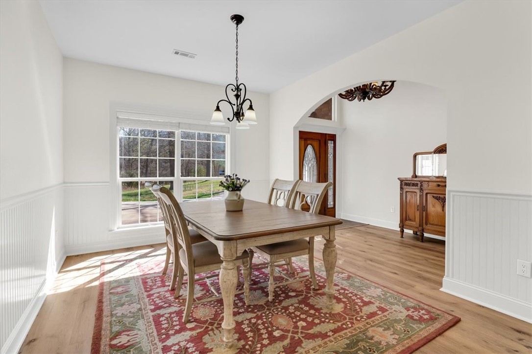 9873 Cobble Lane