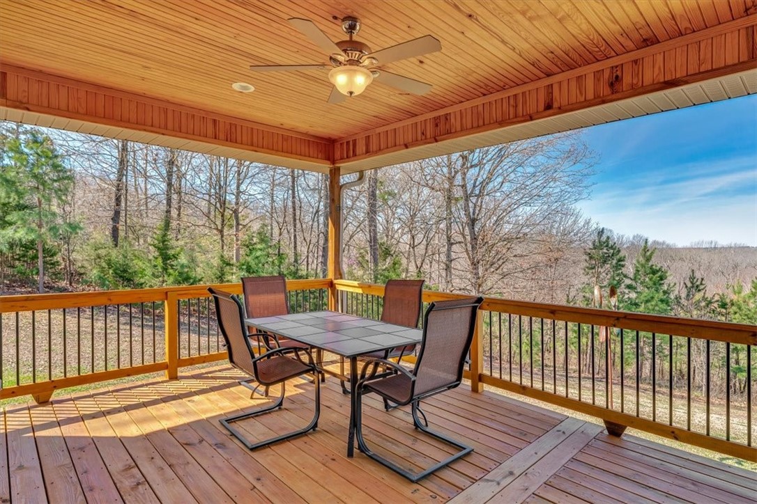 9873 Cobble Lane