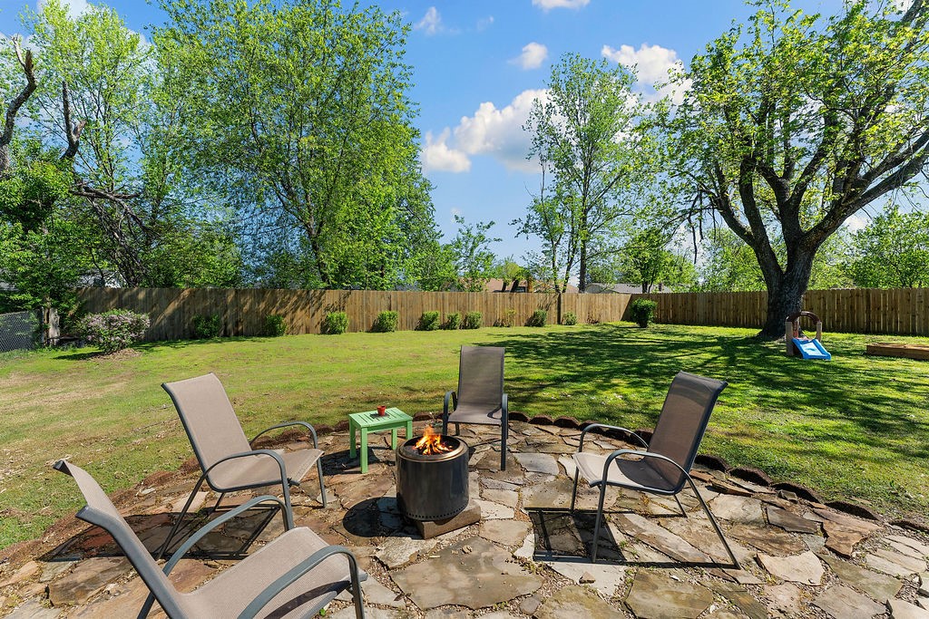 1205 W Geneva Street