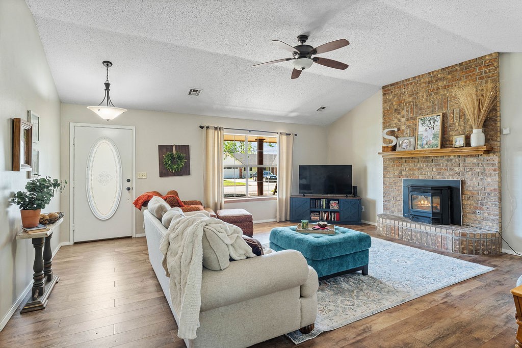 1205 W Geneva Street