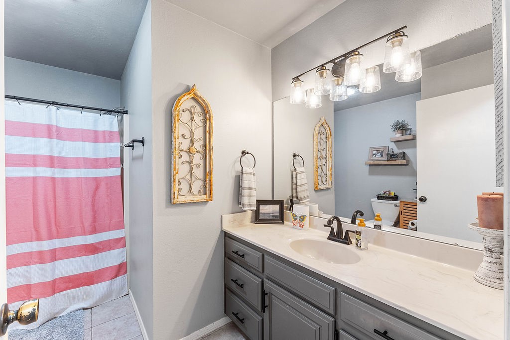 1205 W Geneva Street