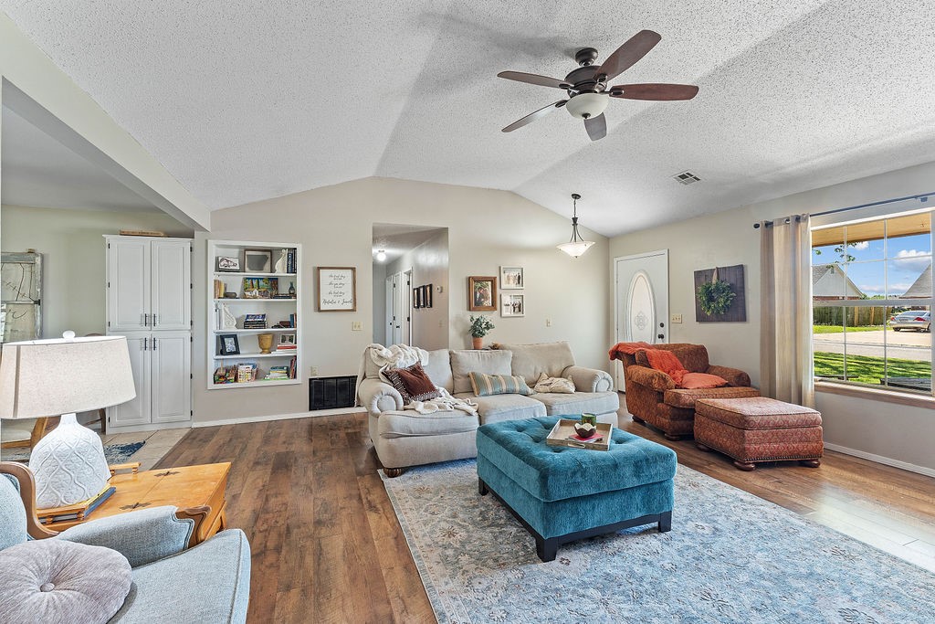 1205 W Geneva Street