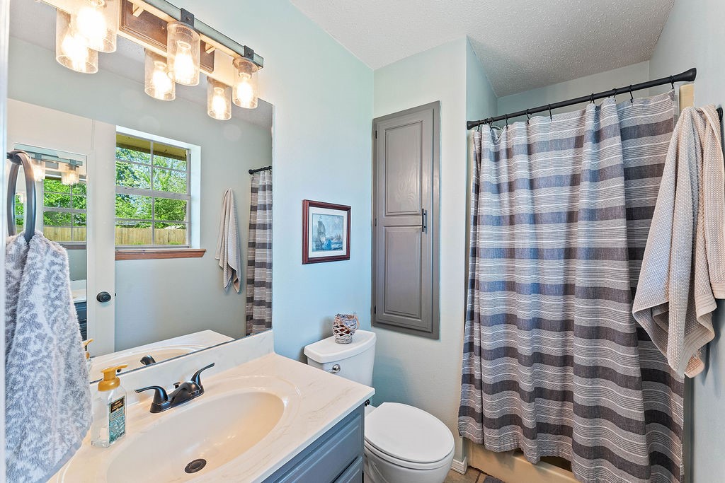 1205 W Geneva Street