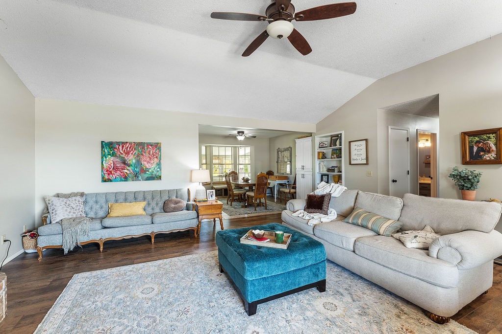 1205 W Geneva Street