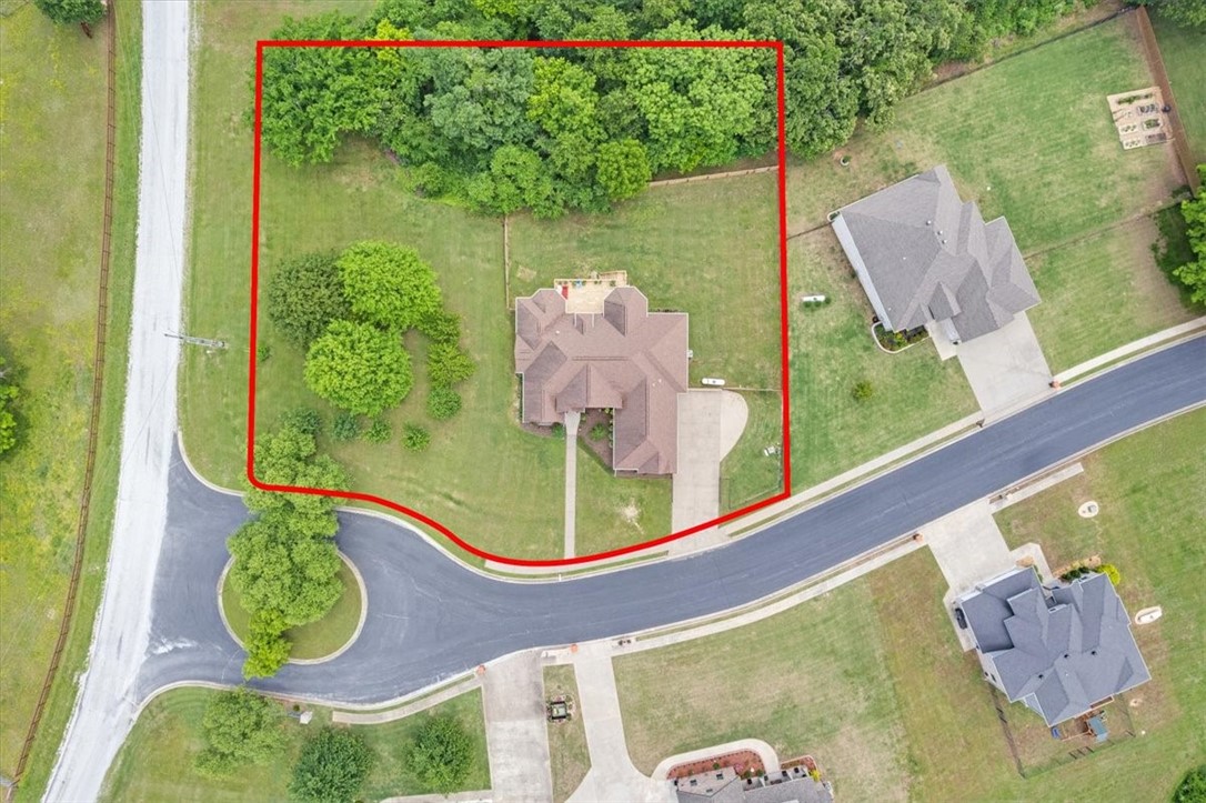 21830 Friendship View Drive