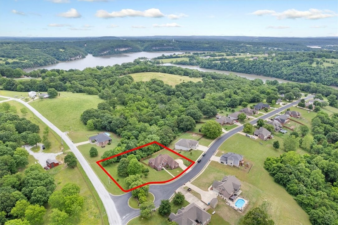 21830 Friendship View Drive