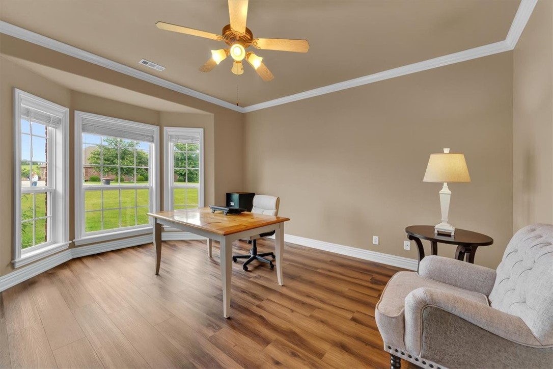 21830 Friendship View Drive