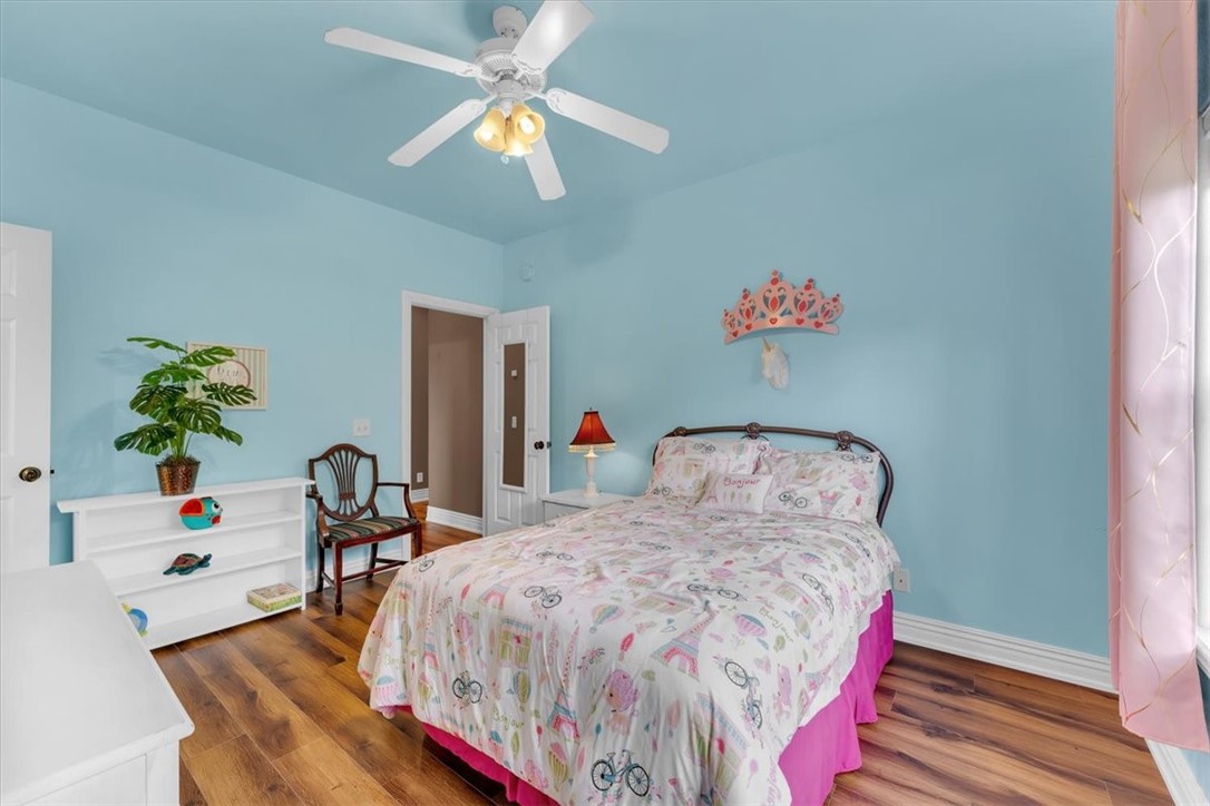 21830 Friendship View Drive