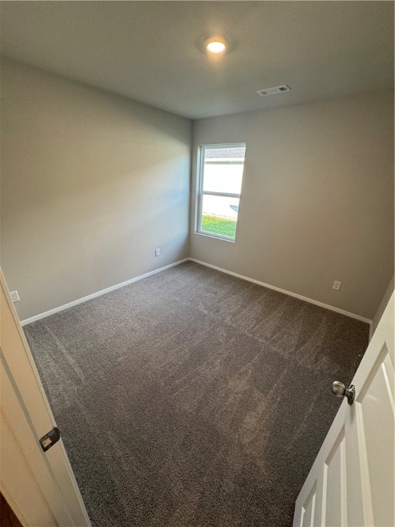 2587 E Meramec Street