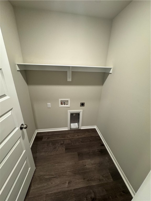 2587 E Meramec Street