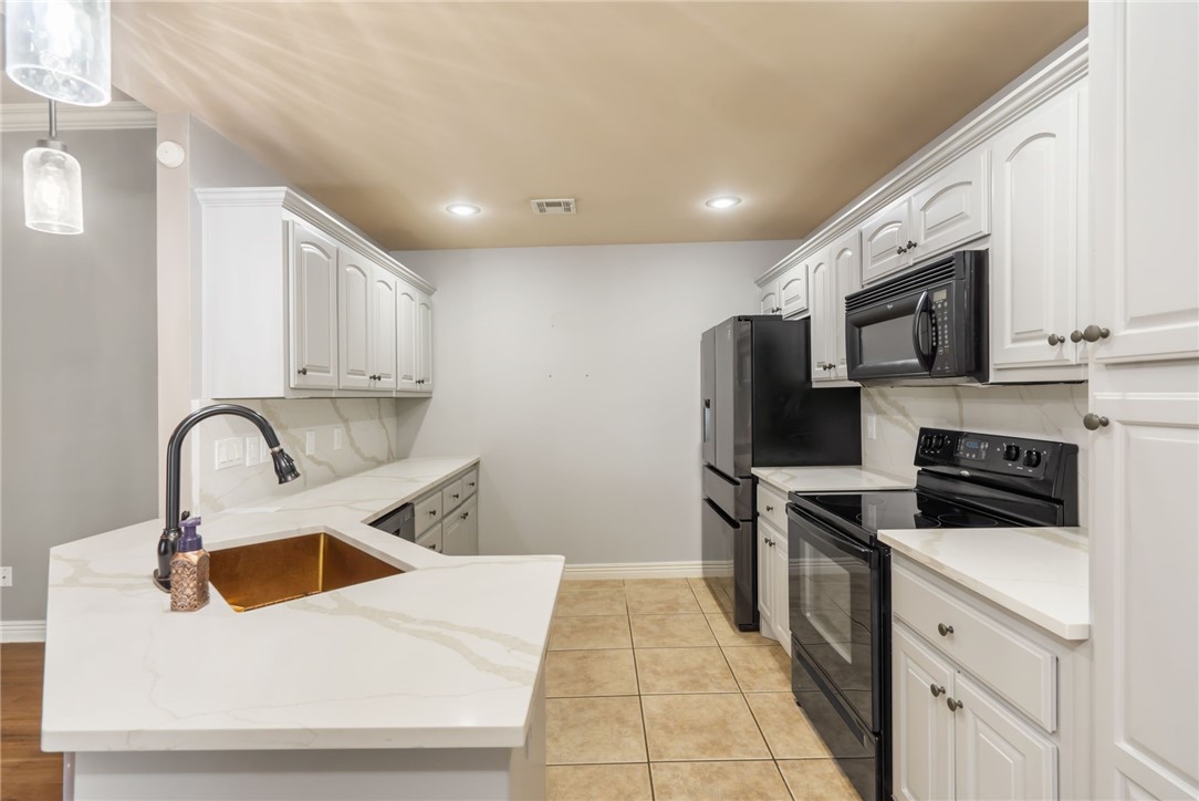 304 Summerwood Court