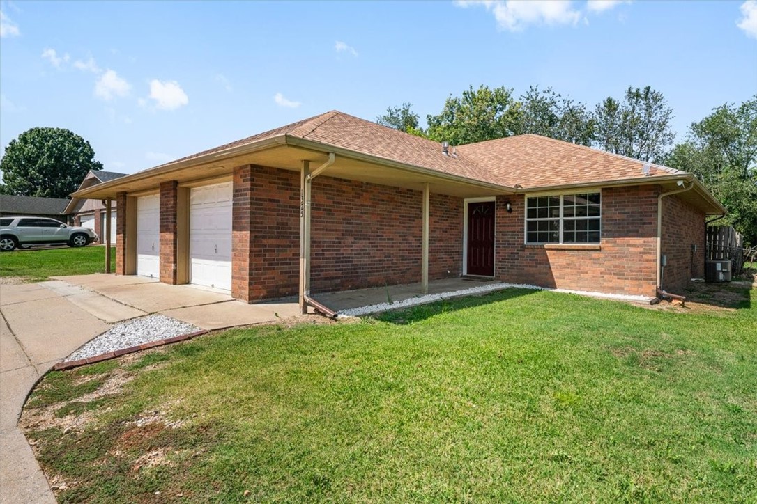 1325-1327 W New Hope Road