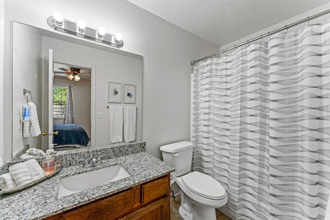 1325-1327 W New Hope Road