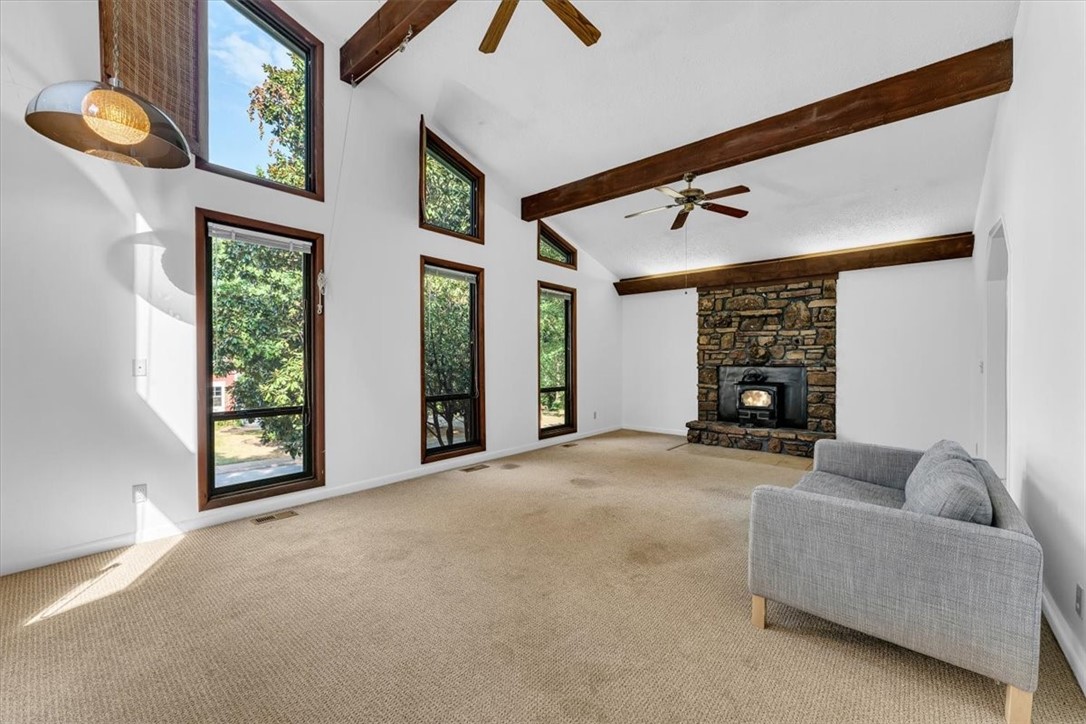 1866 N Winwood Drive