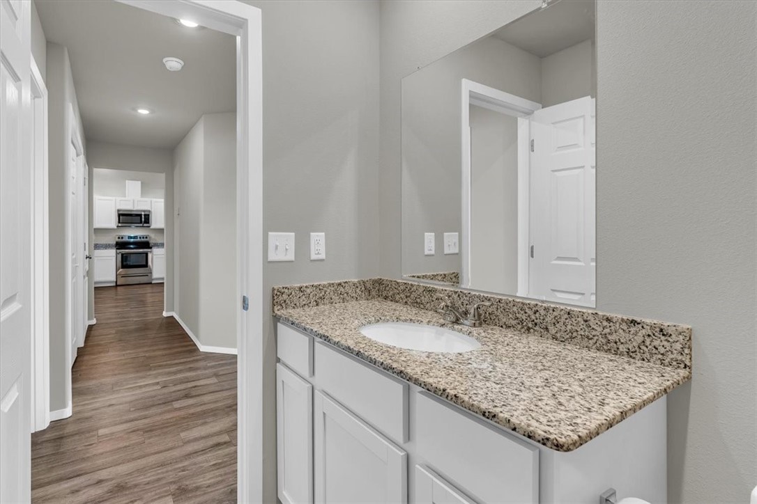 5530 Eldora Cove