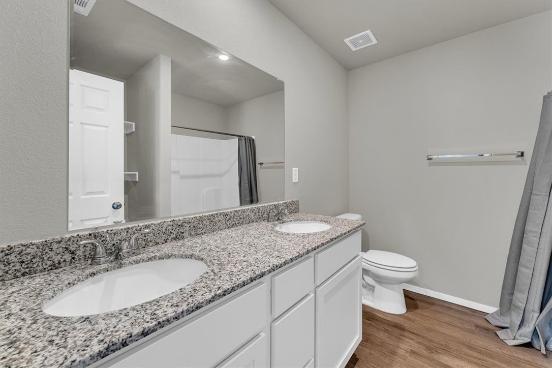 5530 Eldora Cove