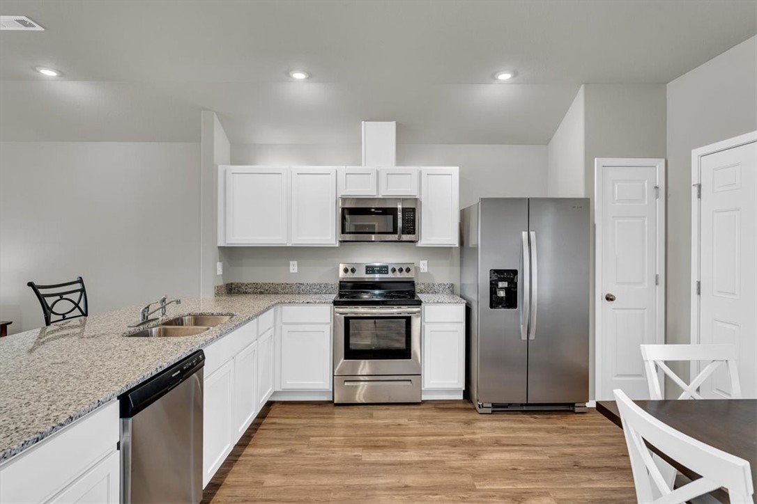 5530 Eldora Cove