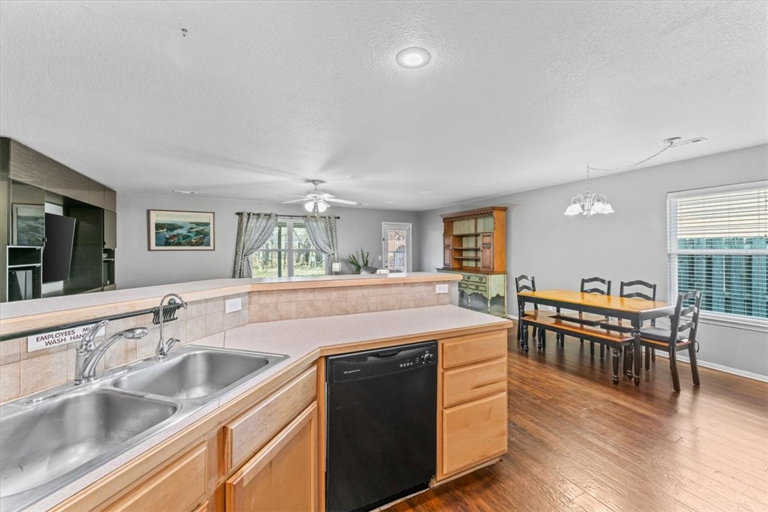 1435 S Holland Drive