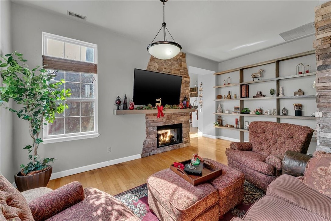 6629 S Tall Oaks Loop