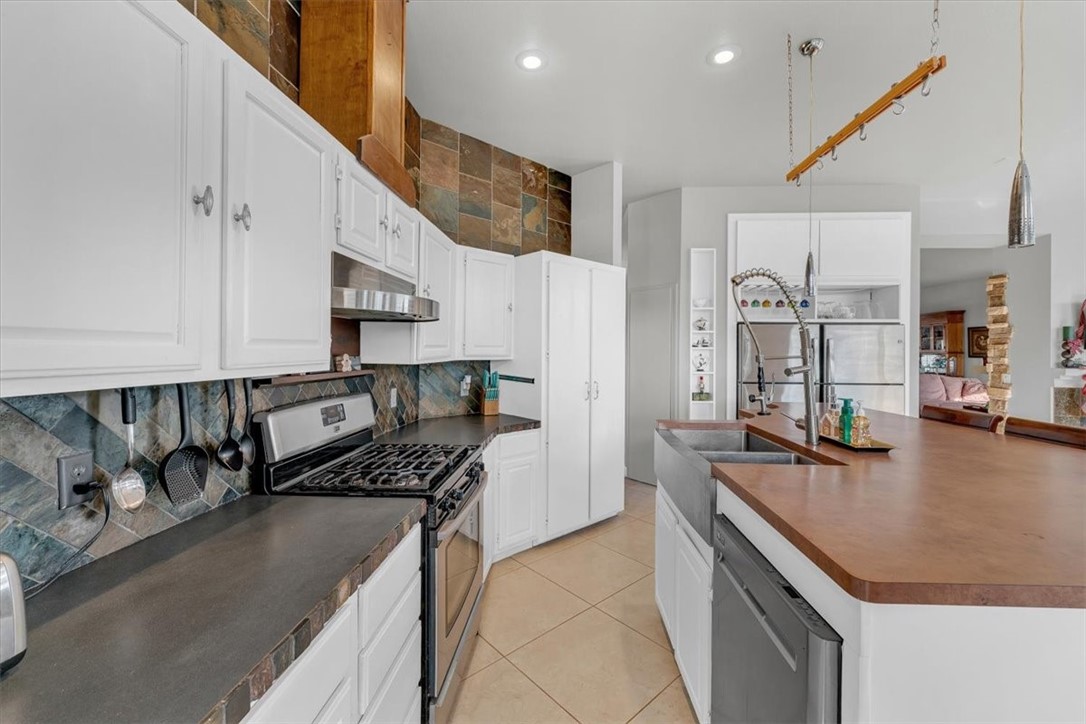 6629 S Tall Oaks Loop