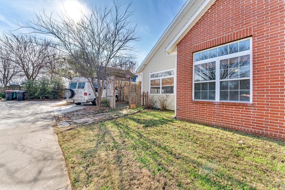 6629 S Tall Oaks Loop