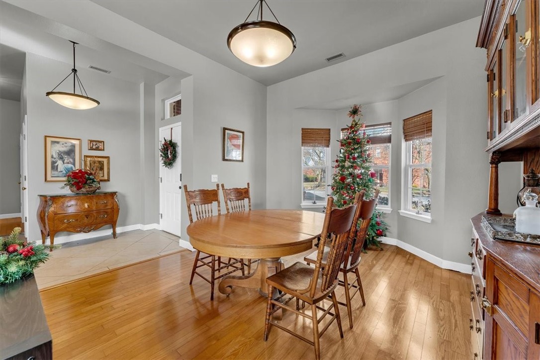 6629 S Tall Oaks Loop