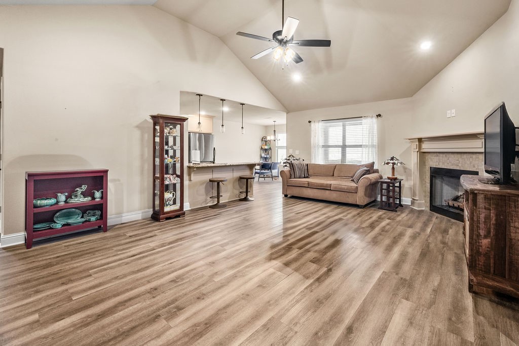 4 Newstead Lane