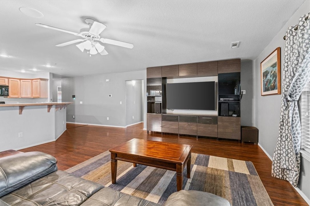 1435 S Holland Drive