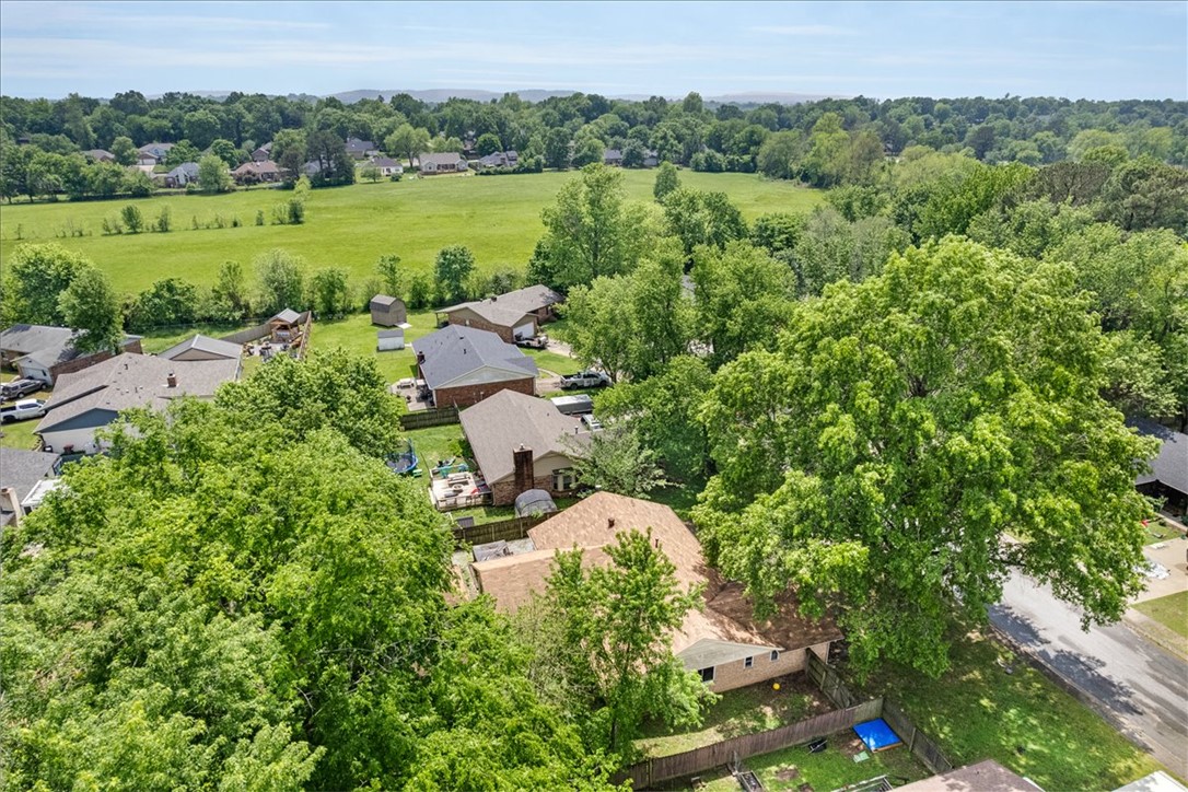 4203 Tomahawk Circle