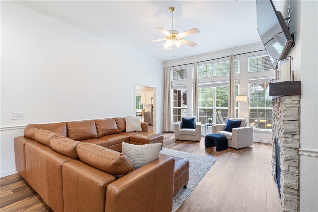 405 NW Grist Mill