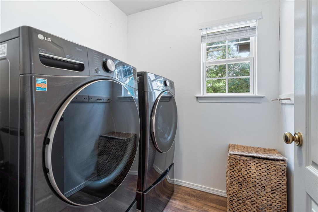 405 NW Grist Mill