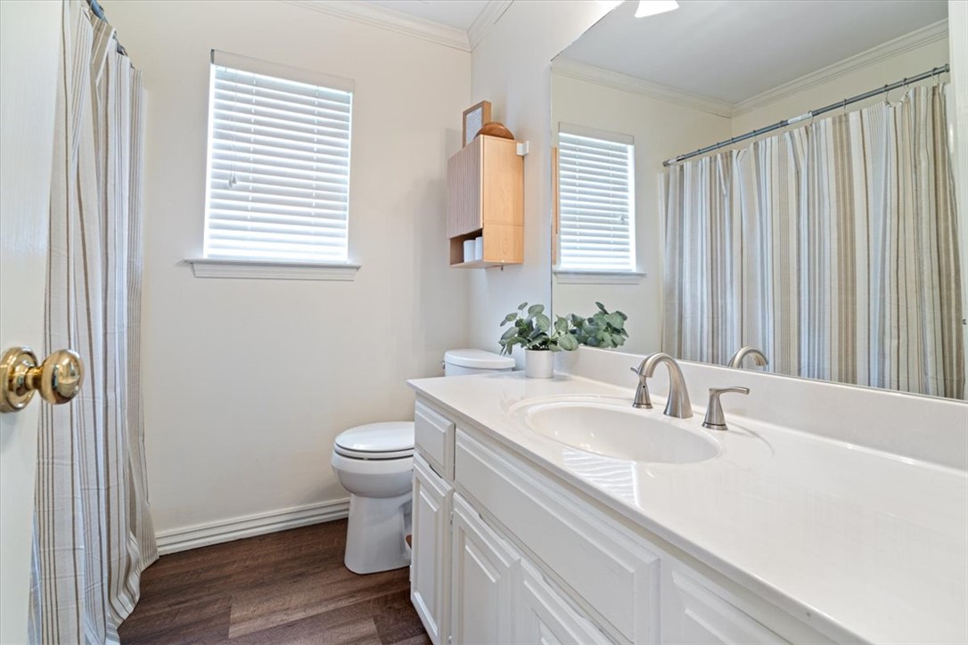 405 NW Grist Mill